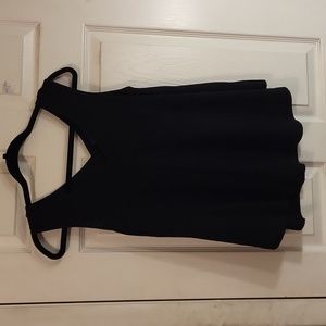 Simply Style kibt flowy tank top in size medium